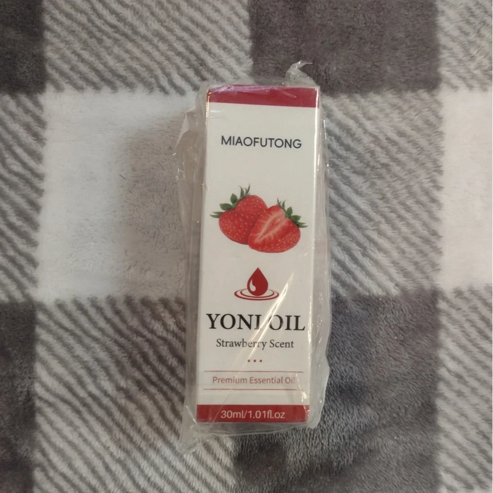 Sara* New! MIAOFUTONG Yoni Oil Strawberry Scent Premium Essential Oil